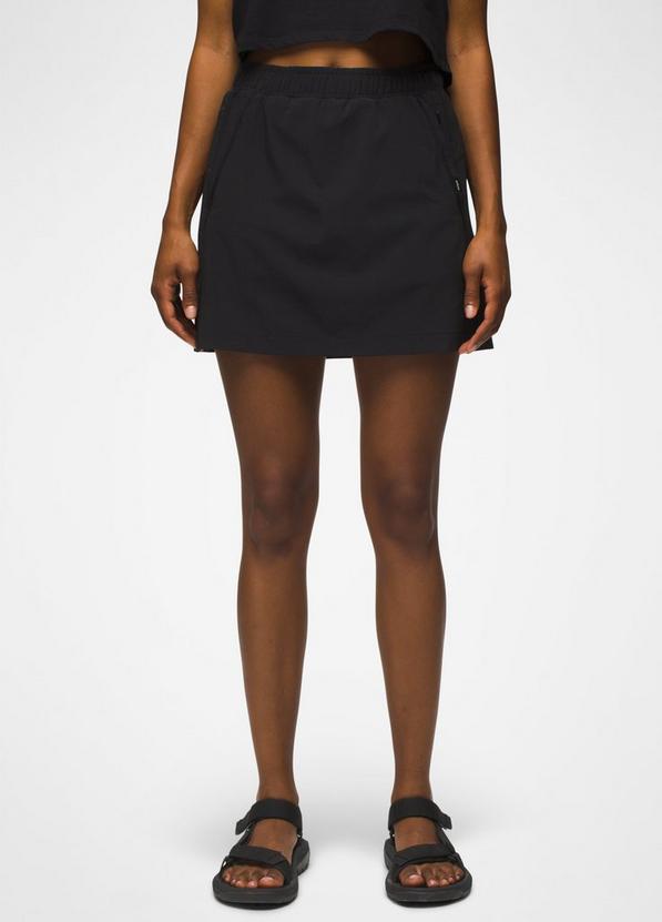 Railay Snap Up Skort Black