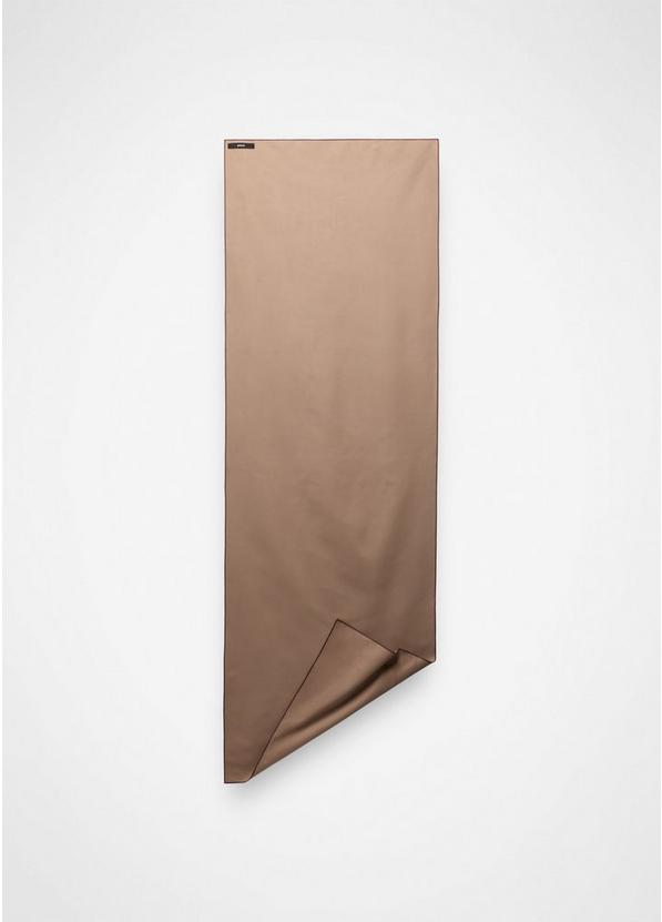 prAnaM Towel Shroom